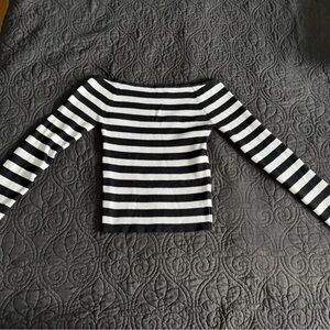 Major Label Group Black and White Striped Garment